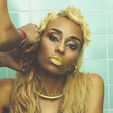 Poslechněte si interpreta JIMIJAME$, sledujte hudební videa, přečtěte si životopis, podívejte se na data turné a další informace.