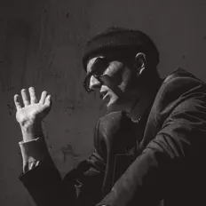 Listen to Lil Eisak, watch music videos, read bio, see tour dates & more!