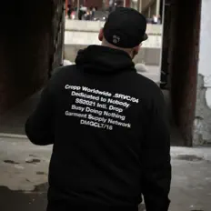 Poslechněte si interpreta Manax, sledujte hudební videa, přečtěte si životopis, podívejte se na data turné a další informace.