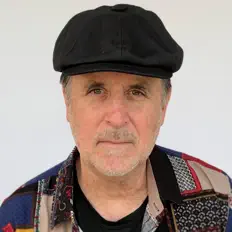 Ascolta Mario Rossi, guarda video musicali, leggi la biografia, vedi le date del tour & altro!