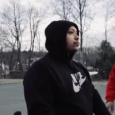 Ouça K.W.O.N., assista a videoclipes, leia a biografia, veja as datas das turnês e mais!