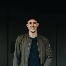 Poslechněte si interpreta Meiko Schäffer, sledujte hudební videa, přečtěte si životopis, podívejte se na data turné a další informace.