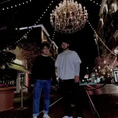 Ακούστε περιεχόμενο από Xive, παρακολουθήστε μουσικά βίντεο, διαβάστε το βιογραφικό, δείτε ημερομηνίες περιοδείας, και πολλά ακόμη!