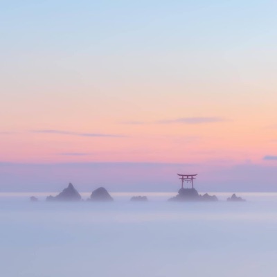 Pretend To Love - Single