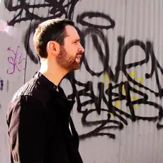 Écoutez Paul Feder, regardez des vidéoclips, lisez la biographie, consultez les dates de tournée et plus encore !