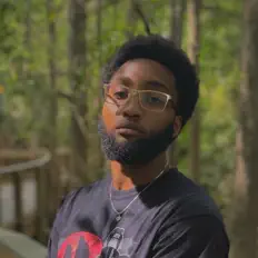 BANKSを聴いたり、ミュージックビデオを鑑賞したり、経歴やツアー日程などを確認したりしましょう！