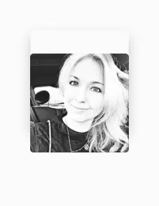Listen to Amy Venezia, watch music videos, read bio, see tour dates & more!