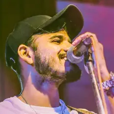 Ακούστε περιεχόμενο από Praveen Saini, παρακολουθήστε μουσικά βίντεο, διαβάστε το βιογραφικό, δείτε ημερομηνίες περιοδείας, και πολλά ακόμη!