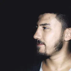 Escucha a Mehmet Derin, mira videos musicales, lee su biografía, consulta las fechas de las gira y más.