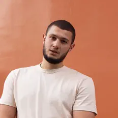 Escucha a MJay, mira vídeos musicales, lee la biografía, consulta fechas de giras y mucho más.