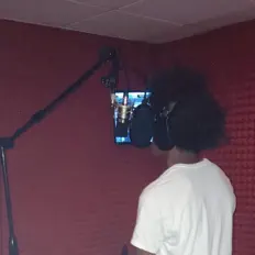 Listen to yss_jay, watch music videos, read bio, see tour dates & more!