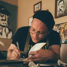 Listen to Darrin Bradbury, watch music videos, read bio, see tour dates & more!