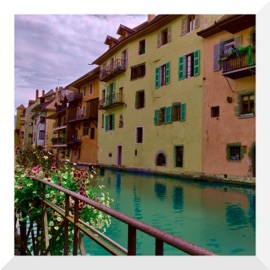 Afternoon In Annecy analogwave