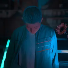 Le Lou을(를) 듣고, 뮤직 비디오를 보고, 약력을 읽고, 투어 일정 등을 확인하세요!