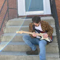 Escucha a Eric James, mira videos musicales, lee su biografía, consulta las fechas de las gira y más.