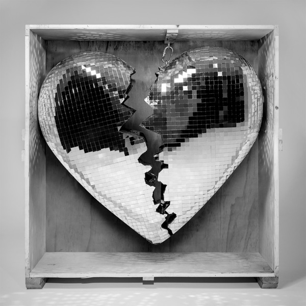 MARK RONSON FEAT MILEY CYRUS NOTHING BREAKS LIKE A HEART