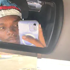 Poslechněte si interpreta Alrahim Wright III, sledujte hudební videa, přečtěte si životopis, podívejte se na data turné a další informace.