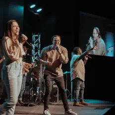 Rock Hill Worship सुनें, म्यूज़िक वीडियो देखें, बायो पढ़ें, दौरे की तारीखें और बहुत कुछ देखें!