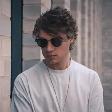 Listen to Novino, watch music videos, read bio, see tour dates & more!