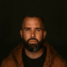 PremRock을(를) 듣고, 뮤직 비디오를 보고, 약력을 읽고, 투어 일정 등을 확인하세요!