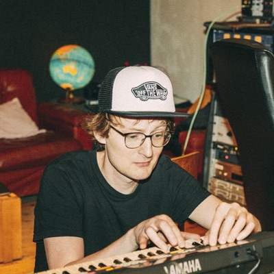 Listen to Sir Simon, watch music videos, read bio, see tour dates & more!