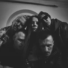 聆聽 Kthona、觀看音樂影片、閱讀小傳、查看巡演日期等！