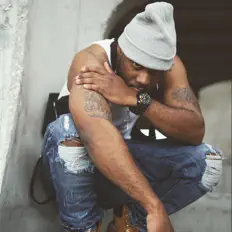 Aundrae Black सुनें, म्यूज़िक वीडियो देखें, बायो पढ़ें, दौरे की तारीखें और बहुत कुछ देखें!