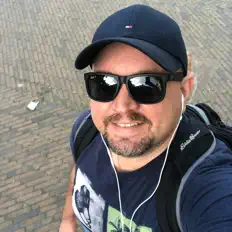 Dengarkan Dmitry Sergeev, tonton video musik, baca bio, lihat tanggal tur & lainnya!