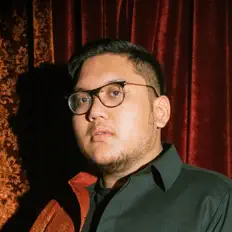 Listen to Oepangat, watch music videos, read bio, see tour dates & more!