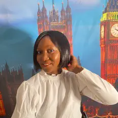 Dengarkan Jennifer Atala, tonton video musik, baca bio, lihat tanggal tur & lainnya!