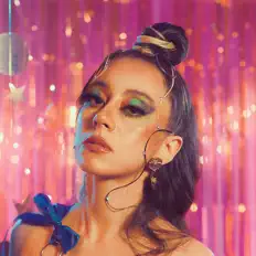 聆聽 Itzel Noyz、觀看音樂影片、閱讀小傳、查看巡演日期等！