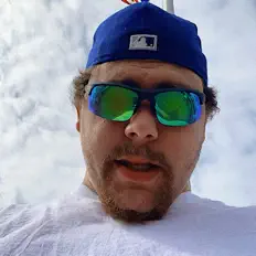 True Fiction: песни, клипы, биография, даты выступлений и многое другое.