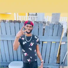 Jay Romeを聴いたり、ミュージックビデオを鑑賞したり、経歴やツアー日程などを確認したりしましょう！