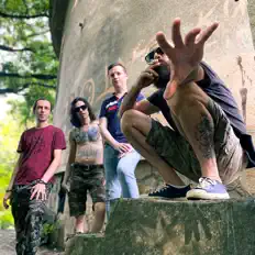 Listen to ЭкивокЪ, watch music videos, read bio, see tour dates & more!