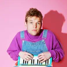 Kontent: песни, клипы, биография, даты выступлений и многое другое.