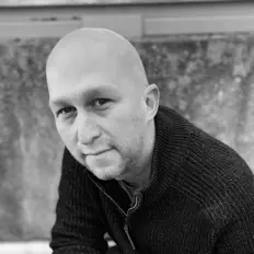 Dengarkan Blumour, tonton video musik, baca bio, lihat tanggal tur & lainnya!