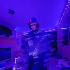 Ακούστε περιεχόμενο από Newl1fe, παρακολουθήστε μουσικά βίντεο, διαβάστε το βιογραφικό, δείτε ημερομηνίες περιοδείας, και πολλά ακόμη!