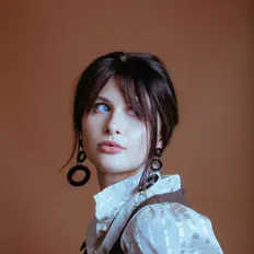 Listen to Savannah Outen, watch music videos, read bio, see tour dates & more!