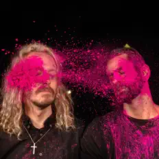 Ouça The Sometimes Island, assista a videoclipes, leia a biografia, veja as datas das turnês e mais!