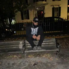 Écoutez AJ Kraz, regardez des vidéoclips, lisez la biographie, consultez les dates de tournée et plus encore !