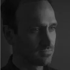 Tissair सुनें, म्यूज़िक वीडियो देखें, बायो पढ़ें, दौरे की तारीखें और बहुत कुछ देखें!