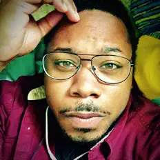 聆聽 Daily Musical Trope、觀看音樂影片、閱讀小傳、查看巡演日期等！