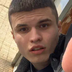 Poslechněte si interpreta BIGMAGICH, sledujte hudební videa, přečtěte si životopis, podívejte se na data turné a další informace.