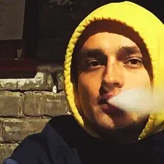 Escucha a shvmruss, mira vídeos musicales, lee la biografía, consulta fechas de giras y mucho más.