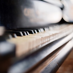 Pianos Celestiales - Single