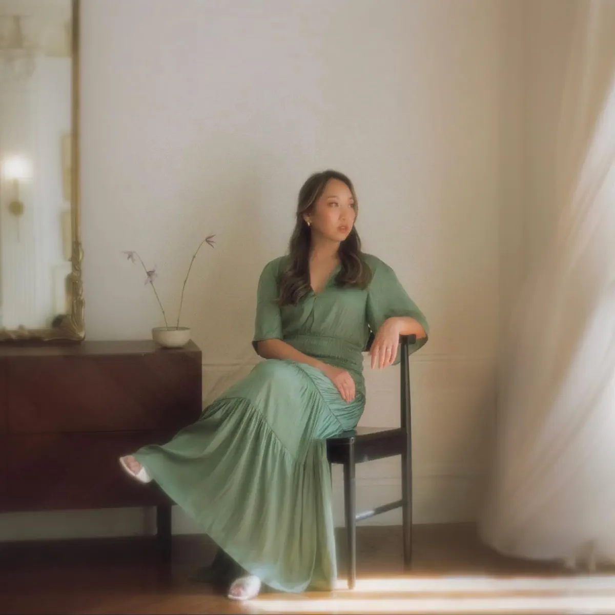 Sarah Kang - Hopeless Romantic (2023) [iTunes Plus AAC M4A]-新房子