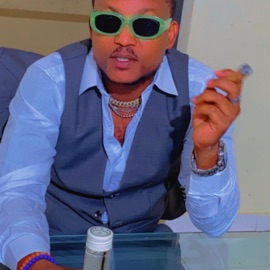 Zoe gang (feat. Young C) Cash homie