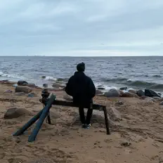 Dmitry Malinkinを聴いたり、ミュージックビデオを鑑賞したり、経歴やツアー日程などを確認したりしましょう！