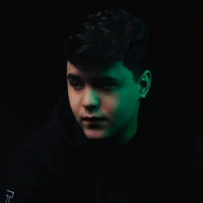 Listen to Oscar Boliux, watch music videos, read bio, see tour dates & more!