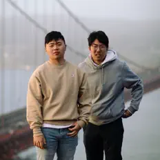 聆聽 Xandal Bois、觀看音樂影片、閱讀小傳、查看巡演日期等！